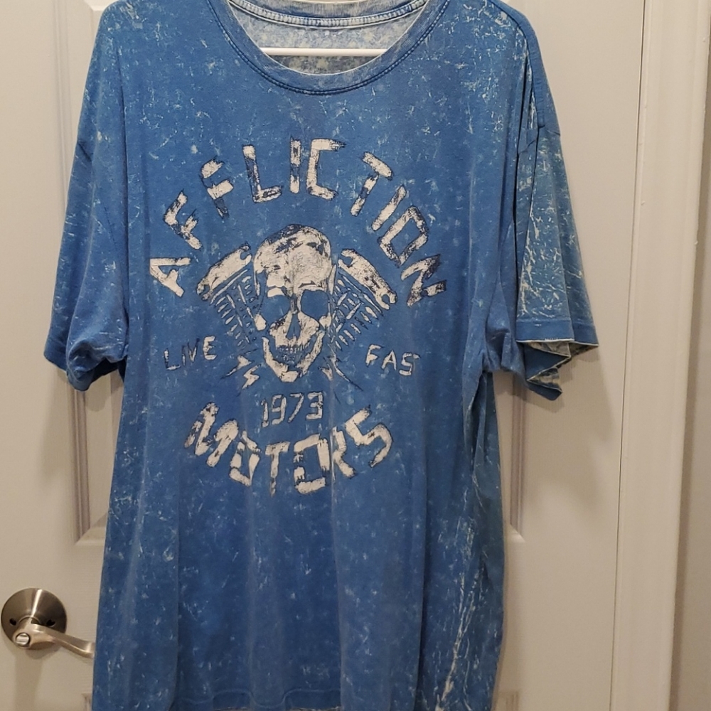 Affliction t shirt